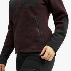 Wander Pro Wool Hoodie Women Bison Red -Sporty Men Wear Sales 050b358f d664 47ff a1b7 577810340409