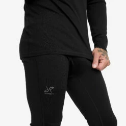 Mount Merino Trousers Men Black -Sporty Men Wear Sales 2b9e13aa ed5d 4758 9fa9 0167557eae97