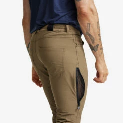 Adrenaline Outdoor Jeans Men Cub -Sporty Men Wear Sales 3f6917f4 4992 4956 9a09 bf9e46cc5301