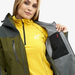 Silence Proshell Jacket Women Dark Olive 2.0 -Sporty Men Wear Sales 44cec491 7307 4608 b420 b8596fca02a8