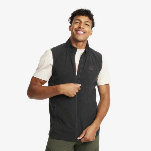 Essential Fleece Vest Men Black 4 Essential Fleece Vest Men Black -Sporty Men Wear Sales 49f5b69e d914 4a84 8daf afa0a8ad5d92