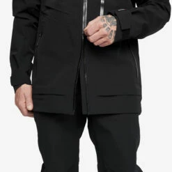 Cyclone LX Jacket Men Black -Sporty Men Wear Sales 57ac9621 55e4 4d8b a25d 19c1f3c0a024