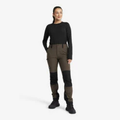 Nordwand Highwaist Stretch Trousers Women Mud -Sporty Men Wear Sales 5ec375d8 9731 4ed4 bd29 665f18ade6c7