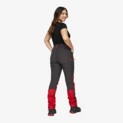 Nordwand Highwaist Stretch Trousers Women Mars Red -Sporty Men Wear Sales 702d3b9e 948c 4258 8624 d78542f73fa9