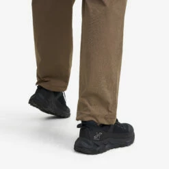 Render Outdoor Trousers Women Rain Drum -Sporty Men Wear Sales 7a19fe75 f0a1 4511 9bdb 340600b56c76