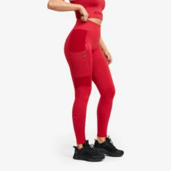 Descent Seamless Leggings Women Holly Berry