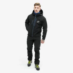 Hiball Jacket Men Black/Dark Ocean -Sporty Men Wear Sales 8eebe9f5 ec20 42b1 91e7 51a8f07443a1