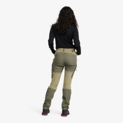 RVRC GP Trousers Women Aloe 10 RVRC GP Trousers Women Aloe -Sporty Men Wear Sales a2978bf9 88d7 42d1 a26d 10bfc0029384