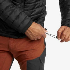 Radical Insulate Jacket Men Black -Sporty Men Wear Sales a645225a 87f7 4ea1 b2eb 1d11d5259303