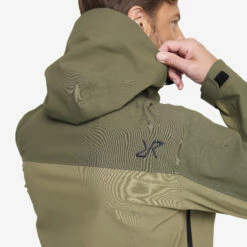 Silence Proshell Jacket Men Aloe -Sporty Men Wear Sales c134aed2 dd01 4b38 803d 48f56167d152