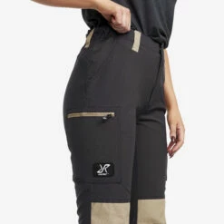 Nordwand Highwaist Stretch Trousers Women Khaki -Sporty Men Wear Sales c1e3a788 c58c 4e94 88cf aadf6a54930e