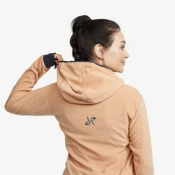 Trekker Hoodie Women Maple Sugar -Sporty Men Wear Sales d21b560b e3ce 444e 924f 05ed1c9206e7