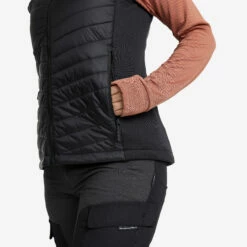 Radical Insulate Vest Women Black -Sporty Men Wear Sales d5f1e9a1 0130 42a3 b102 992c8d80b15d