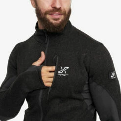 Fusion Fleece Men Jetblack -Sporty Men Wear Sales ef774845 bbe3 4816 820b ca05b8932a55