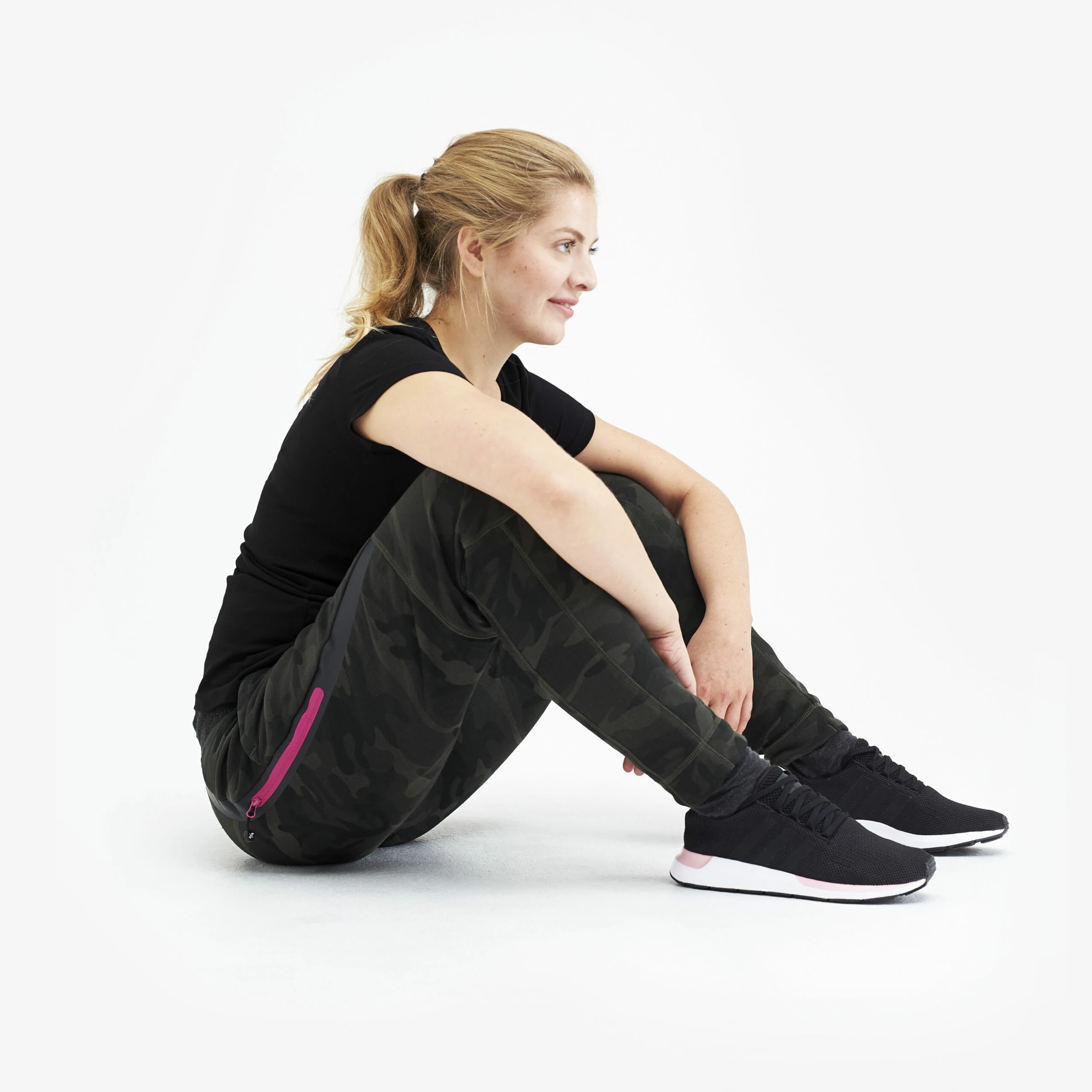 Street Jogger Women Dark Camo 7 Street Jogger Women Dark Camo - Image 5