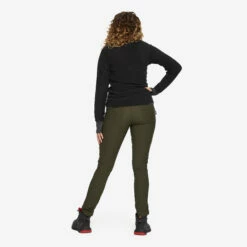 Trekker Fleece Women Jetblack -Sporty Men Wear Sales fefbf9db 7789 42ed 9ef2 95f08ec7c303